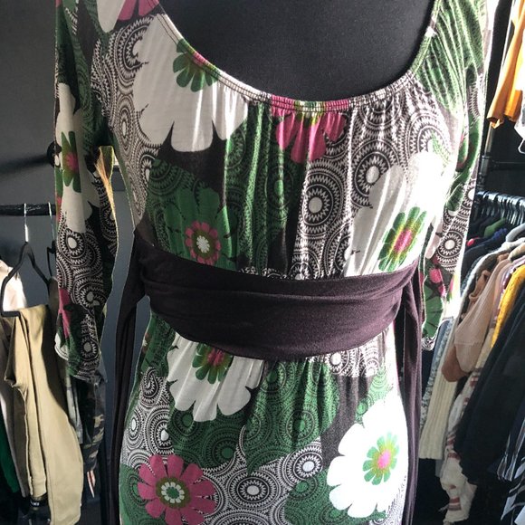 Dresses & Skirts - Colorful Flower Dress